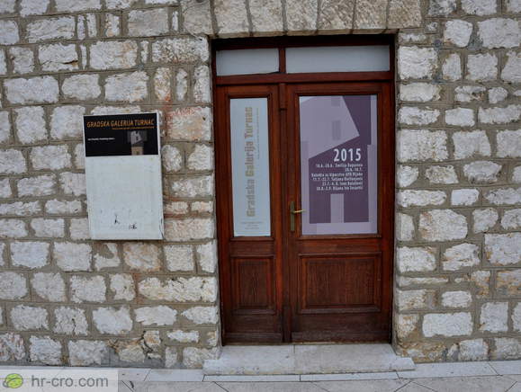 Gallery Turnac - Entrance