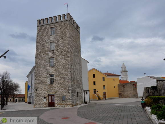 Novi Vinodolski - Castle with the Kvadrac Tower