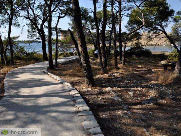 Last part of the islet to the St Nicholas' Fortress