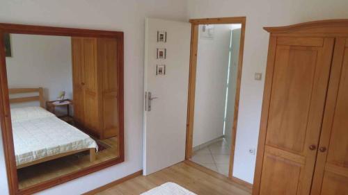 Apartment in Malinska/Insel Krk 12995