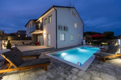 Villa Paansa