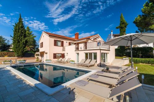 Villa Rosy