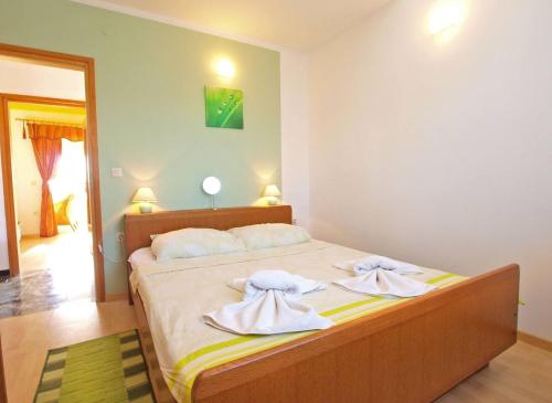 Alma Apartment