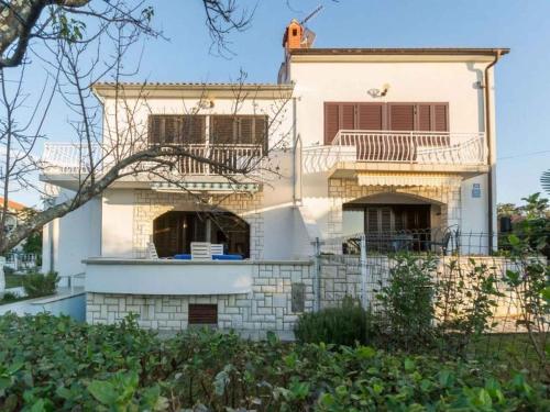 Apartment in Njivice/Insel Krk 13305