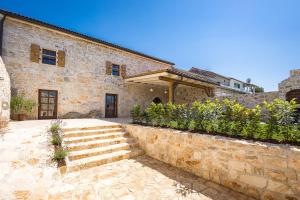 Stone house Dijana Istria Sveti Lovrec