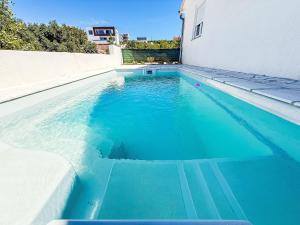 Holiday Home Dalmatina by Interhome