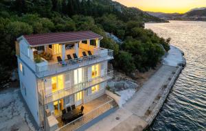 Nice Home In Rogotin With Harbor View