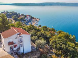 Apartment Mirjana by Interhome