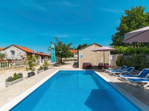Holiday Home Glavica by Interhome
