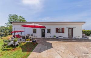 Cozy Apartment In Fazana With Wifi