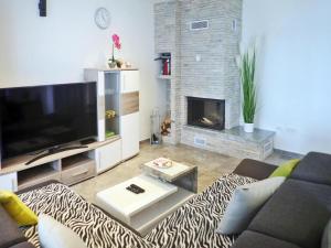Holiday home in Maslenica with pool