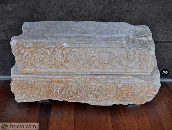 Novigrad - Museum Lapidarium