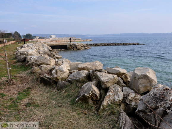 Novigrad - Rivarela Beach