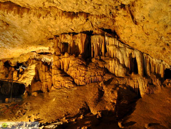 Mramornica Cave (Spilja Mramornica)