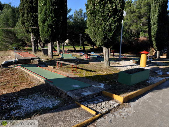 Mini golf