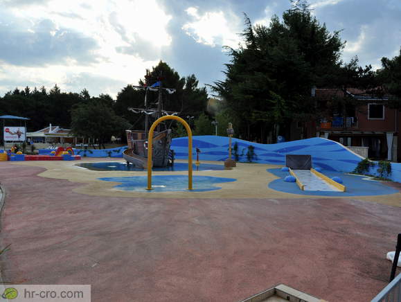 Stella Maris - Bazen in gusarska ladja