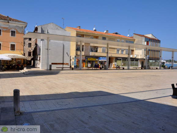 Trg slobode - Zahodna stran