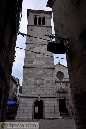 Cres - Cerkev sv. Marije Snežne