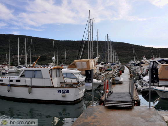 Cres - Marina Cres