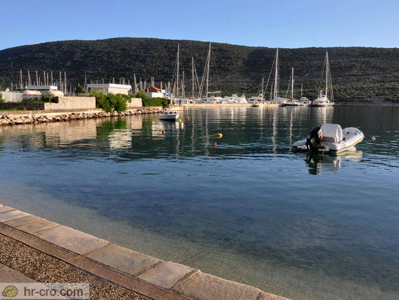 Cres - Marina Cres