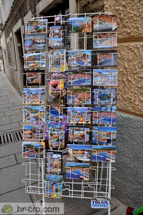 Cres - Trg Frane Petrića