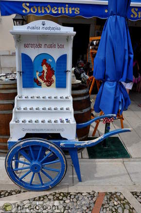 Cres - Trg Frane Petrića