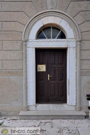 Martinšćica - Cerkev sv. Martina (Cerkev sv. Hieronima)