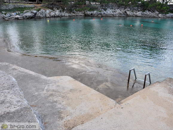 Nerezine - Plaža-Zaliv Galboka