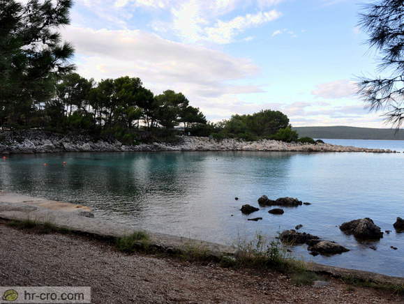 Nerezine - Plaža-Zaliv Galboka