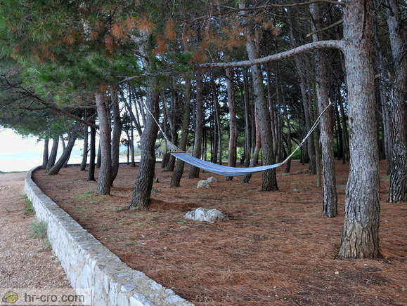 Nerezine - Plaža-Zaliv Galboka