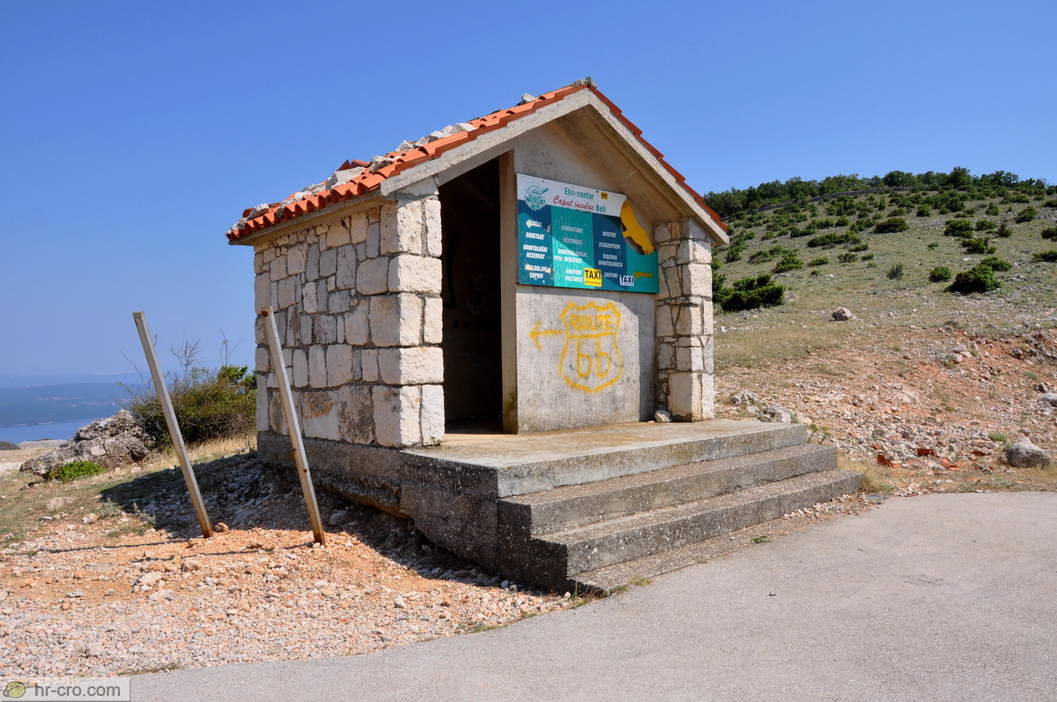 Otok Cres - Razgledna točka-Odcep za Beli - Fotografija: 10610000-6 Otok Cres - Razgledna točka-Odcep za Beli