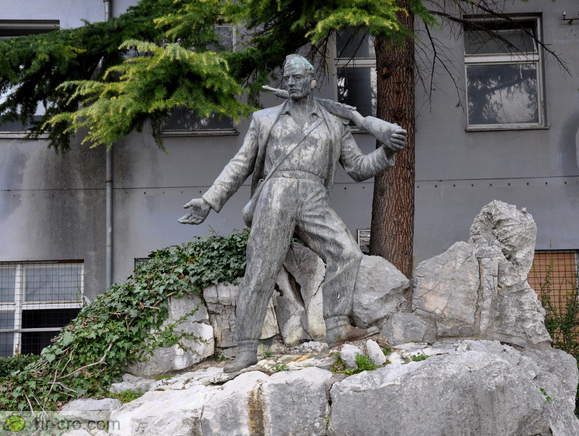 Grizane-Belgrad - Denkmal für gefallene Soldaten