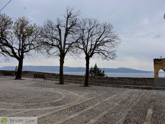 Novi Vinodolski - Kirche St. Philippus und Jakobus