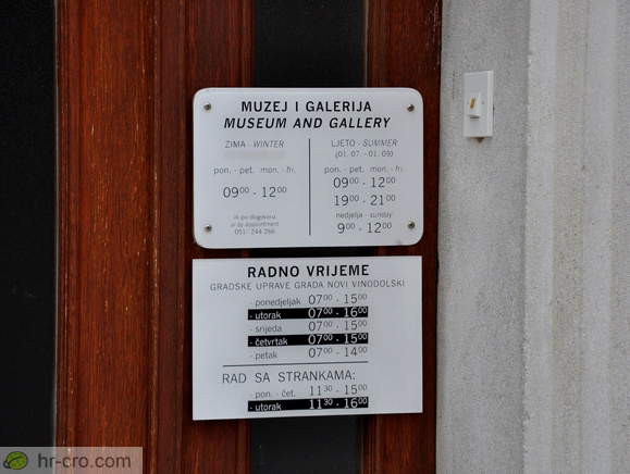 Working hours - Museum and Gallery, Local government