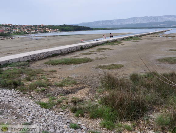 Insel Krk - Saline Bucht - Schlamm Strand
