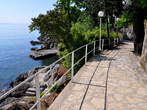 Obalno sprehajališče Franca Jožefa I. - Ičići-Opatija <br> Skalnata obala 