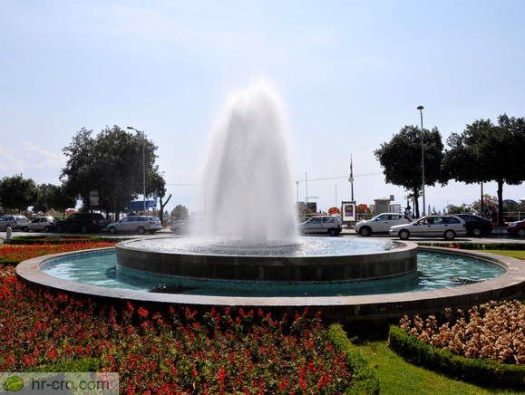 Fontana Slatina blizu osrednje plaže v Opatiji