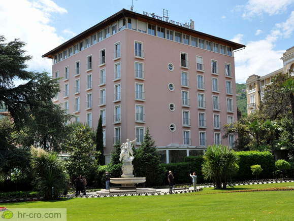 Hotel Milenij iz smeri parka sv. Jakoba