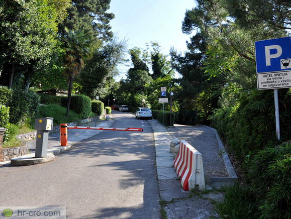 Rampa za dostop do parkirišča