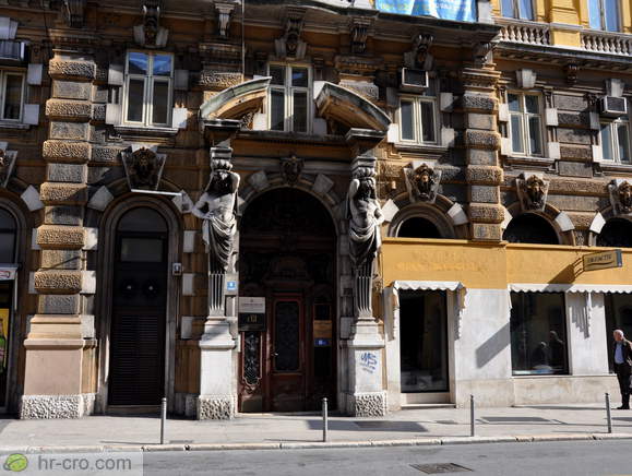 Rijeka - Palast Ploech