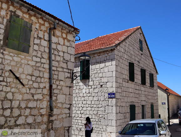 Začetek Skalini na zgornji strani