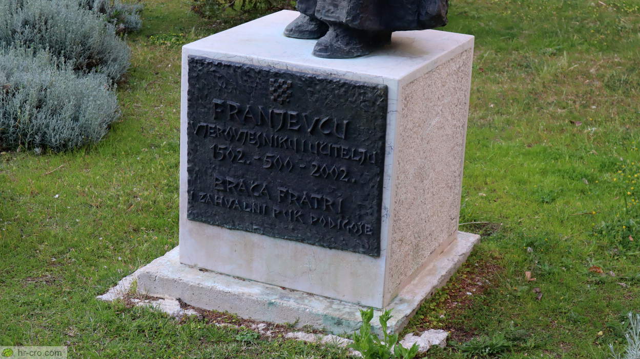 Frančiškanu - 1502-2002