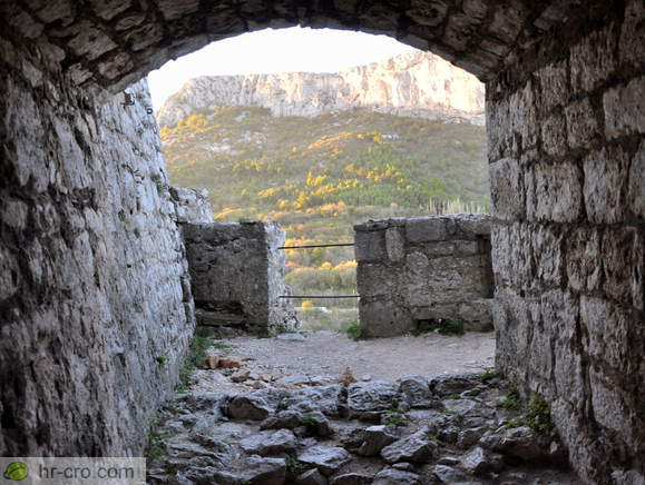 Opazovalna točka nad Klisem
