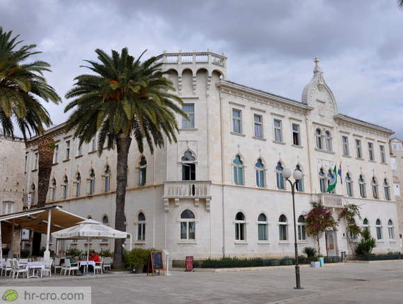 Trogir - Grundschule Petar Berislavic