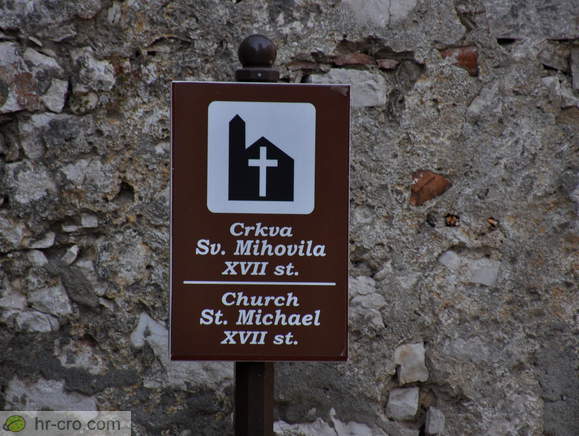 Sveti Filip i Jakov - Kirche Hl. Mihovil