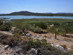 Babin škoj - Oljčnik in jezero pod Babinim škojem Babin škoj - Oljčnik in jezero pod Babinim škojem