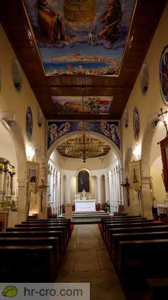 Cerkev sv. Jurija - Notranjost