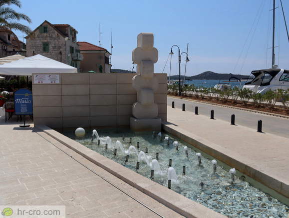 Rogoznica - Obala Kneza Domagoja