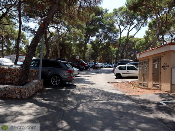 Rogoznica - Strand Gornji muli