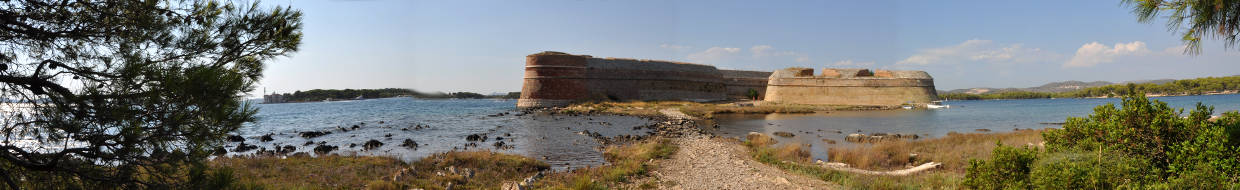 St Anthony's Channel - St Nicholas’ Fortress